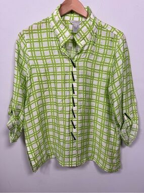 Multiples Green White Plaid Crinkle Tunic Roll Tab Size PM Great Condition